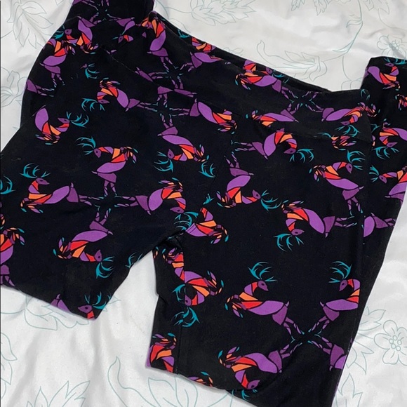 Lularoe leggings 🦌 - Picture 2 of 5